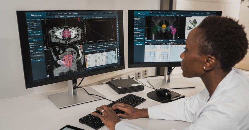 AI tech does not miss data. It uses all of it for the most accurate health evaluation.